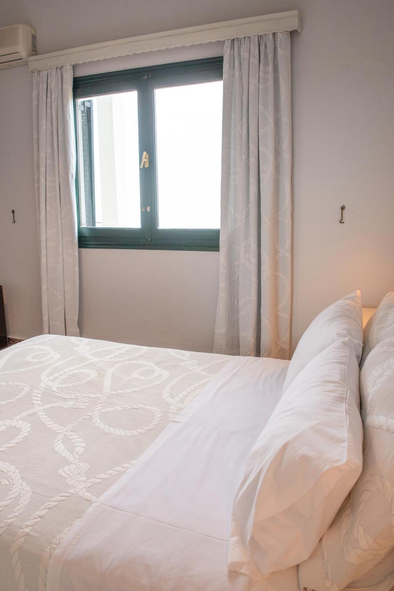 Marabou Hotel Chorefto الغرفة الصورة